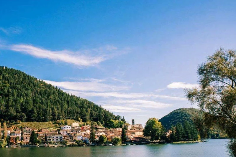 visita il lago di piediluco Umbria